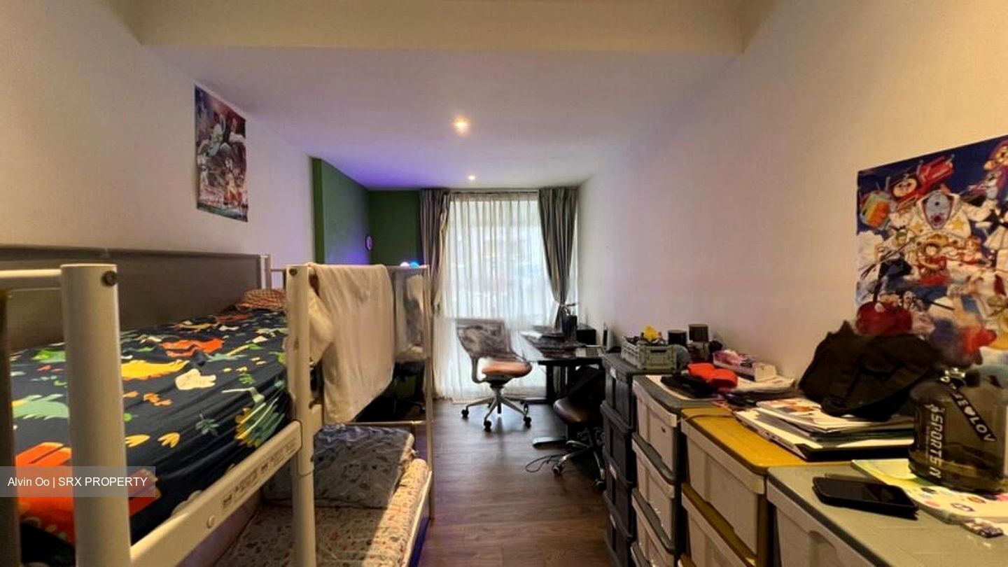 Serangoon Garden Estate (D19), Terrace #580187801